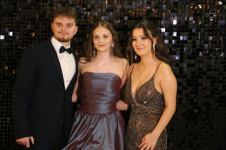 Studniówka 2026 LO im. M. Curie-Skłodowskiej w Makowie Mazowieckim