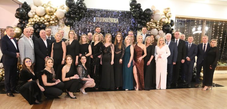 Studniówka 2026 LO im. M. Curie-Skłodowskiej w Makowie Mazowieckim