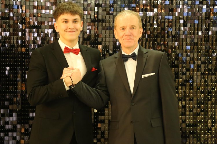 Studniówka 2026 LO im. M. Curie-Skłodowskiej w Makowie Mazowieckim