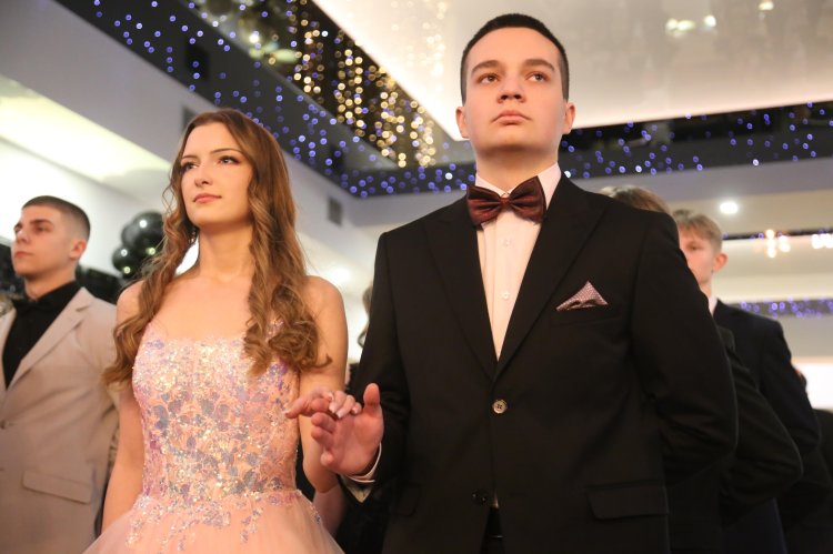 Studniówka 2026 LO im. M. Curie-Skłodowskiej w Makowie Mazowieckim