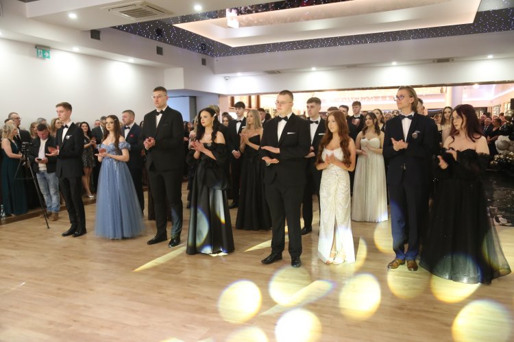 Studniówka 2026 LO im. M. Curie-Skłodowskiej w Makowie Mazowieckim