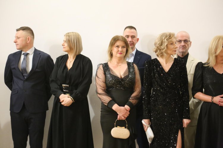 Studniówka 2026 LO im. M. Curie-Skłodowskiej w Makowie Mazowieckim