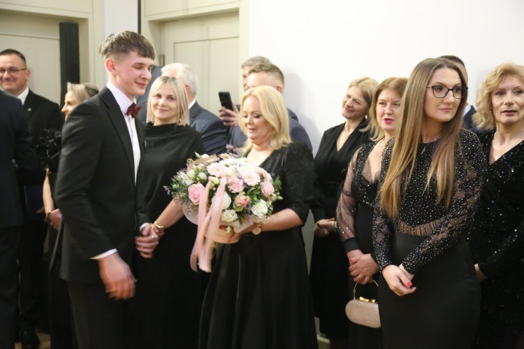 Studniówka 2026 LO im. M. Curie-Skłodowskiej w Makowie Mazowieckim