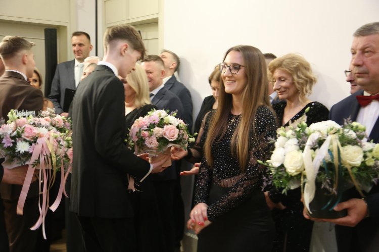 Studniówka 2026 LO im. M. Curie-Skłodowskiej w Makowie Mazowieckim
