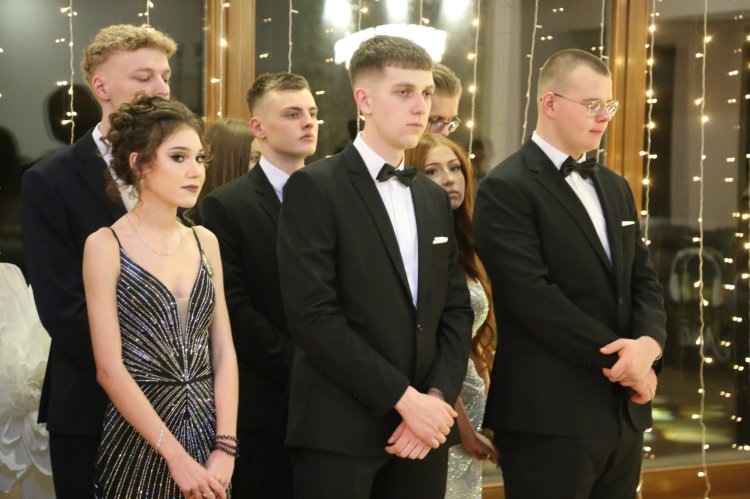 Studniówka 2026 LO im. M. Curie-Skłodowskiej w Makowie Mazowieckim