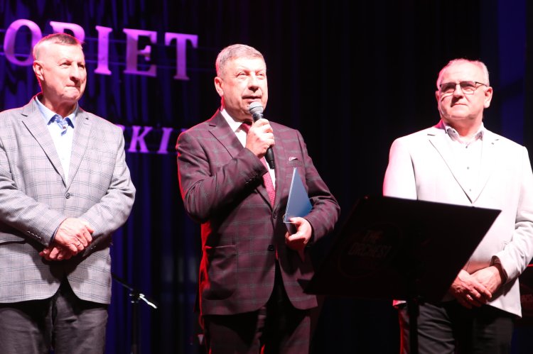 Dzień Kobiet z Powiatem Makowskim