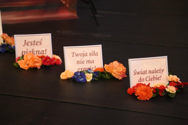 Dzień Kobiet z Powiatem Makowskim