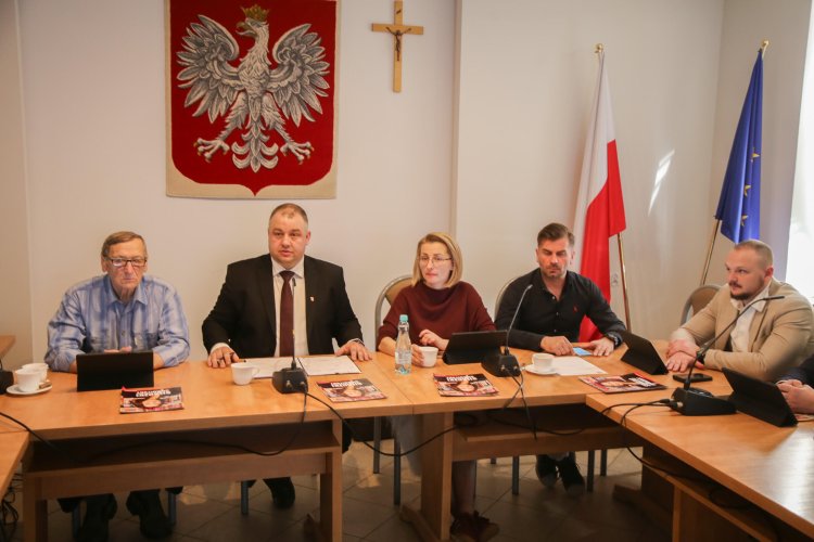 Sesja Rady w Różanie