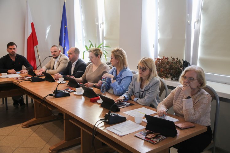 Sesja Rady w Różanie