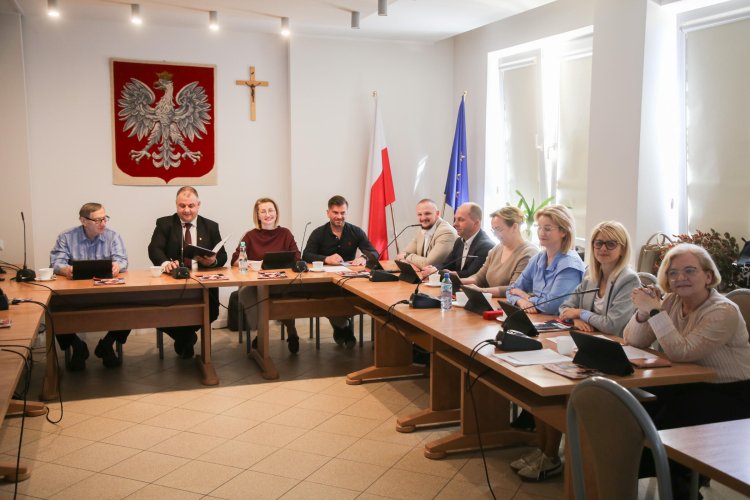 Sesja Rady w Różanie