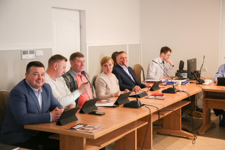 Sesja Rady w Różanie