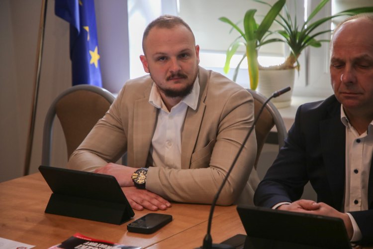 Sesja Rady w Różanie