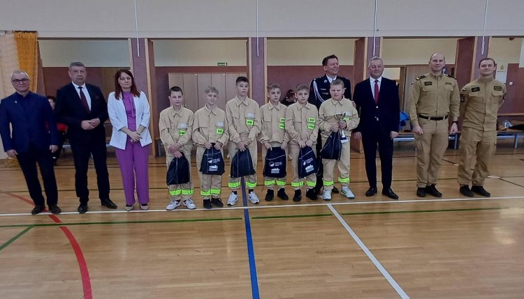 Sprawdzały umiejętności i rywalizowały - Młodzieżowe Drużyny Pożarnicze z powiatu makowskiego w akcji!