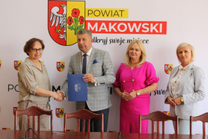 gratka dla pasjonatow lokalnej historii powstaje ksiazka miejsca i ludzie