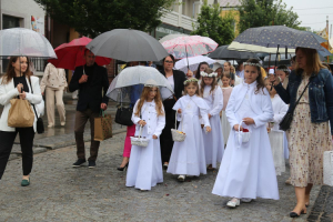 uroczystosc bozego ciala w parafii sw jozefa w makowie mazowieckim zdjecia