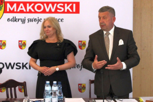 zarzad powiatu makowskiego z jednoglosnym absolutorium