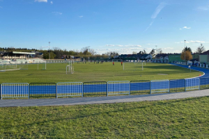 stadion miejski w makowie mazowieckim nosi imie wojciecha traczewskiego