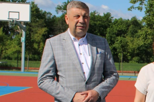 drugi stadion w makowie mazowieckim starosta bedziemy robic projekt i szukac srodkow