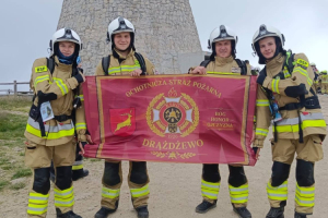 snieznik zdobyty strazacy osp drazdzewo dokladaja cegielke do waznej ogolnopolskiej akcji