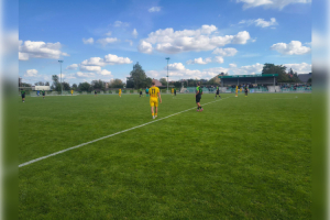 twarde 90 minut przy sportowej makowianka zmierzyla sie z legionovia