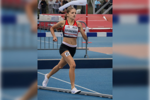 natasza napiorkowska pobiegla z krajowa czolowka udany start zawodniczki lks w lubinie